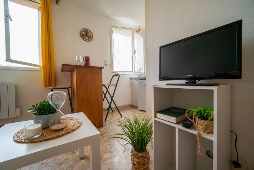 Fully Equipped Apartment Ideal For 2 People Marsiglia Esterno foto